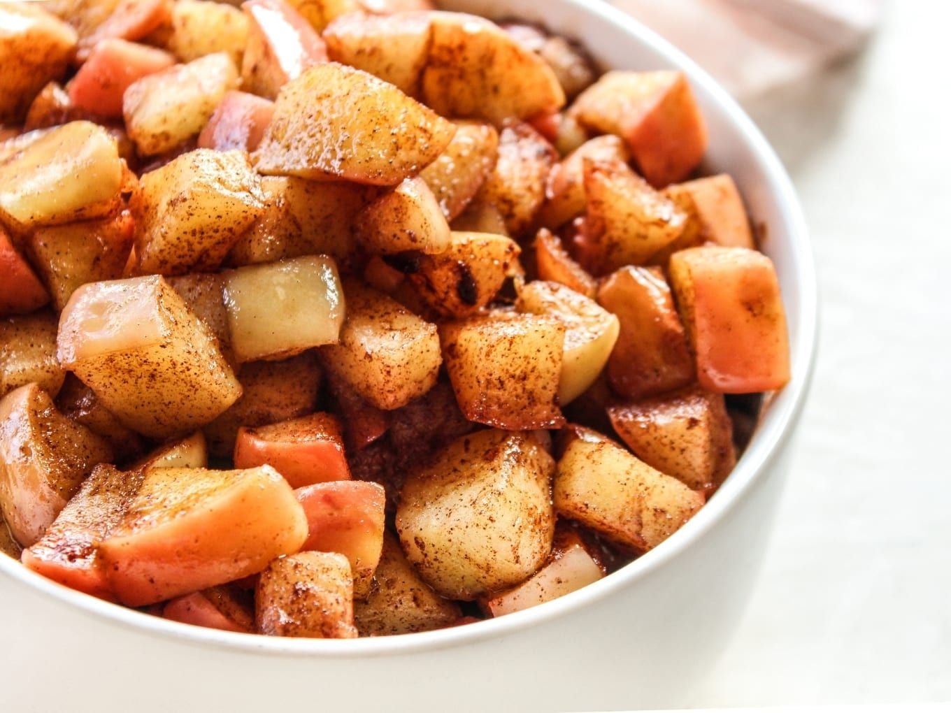 Sautéed apples with maple and cinammon