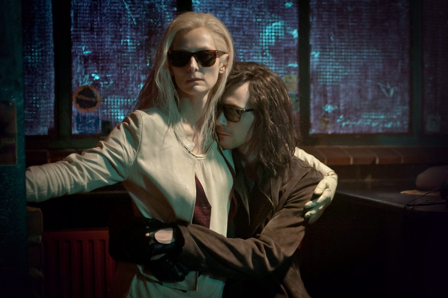 Only Lovers Left Alive (2013)