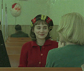 How to Find Therese’s Hat from Carol (2015)