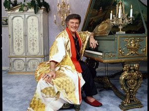 Hot Slop Summer - Poolside Playlist