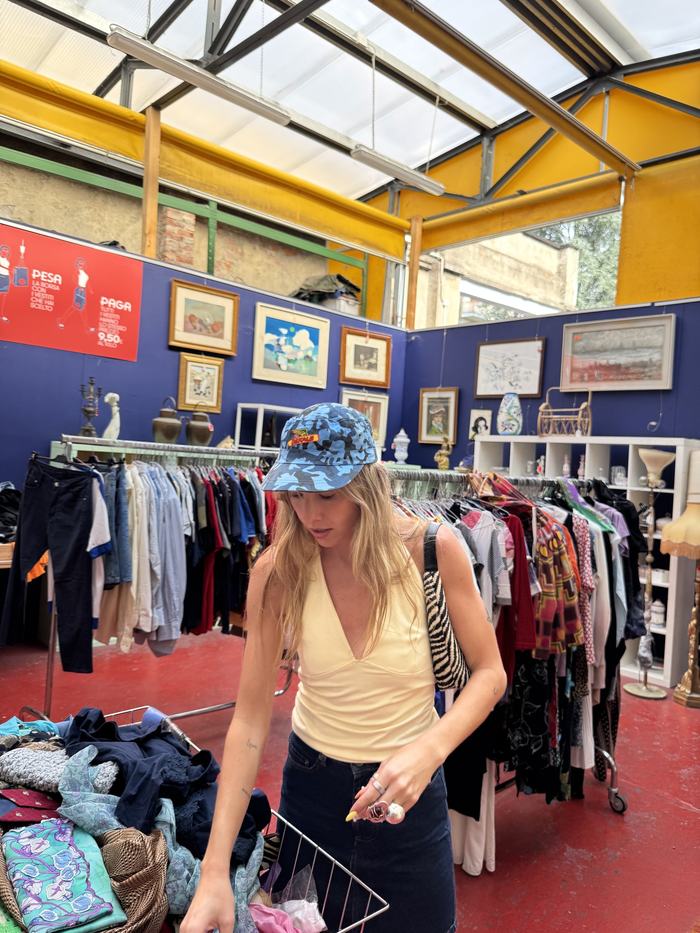 Di Mano thrift store in Milan - MANIFESTATION IS REAL
