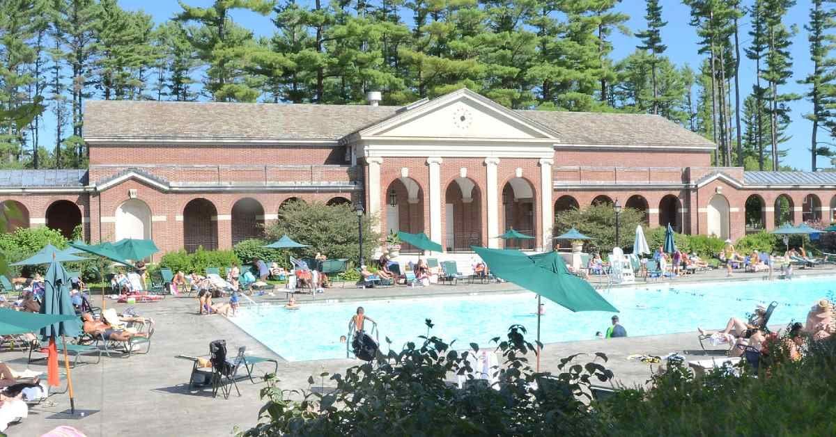 Victoria pool - Saratoga springs NY