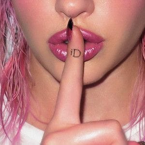 Isla Den - Secrets