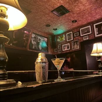 The Dirty Sue @ Jones Hollywood