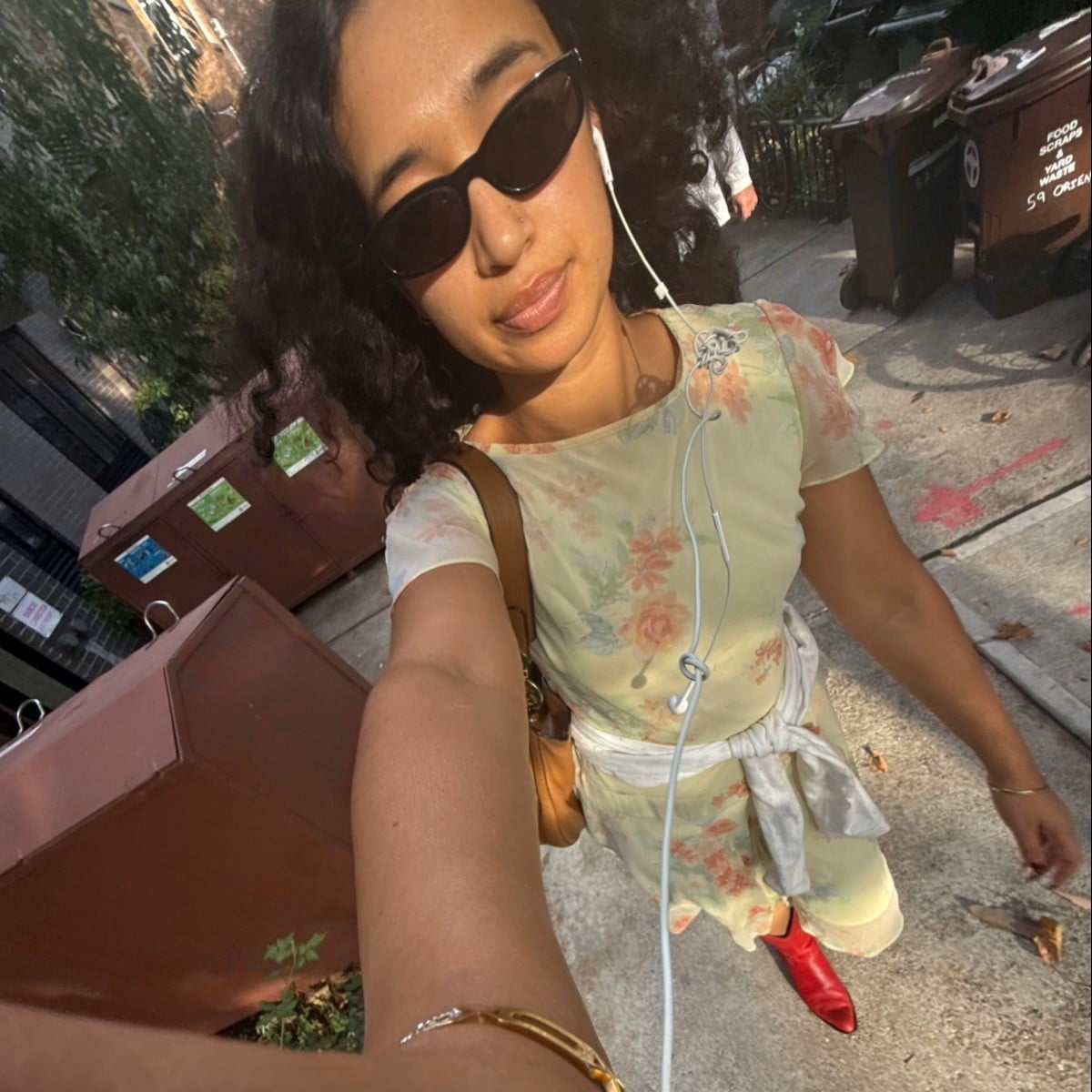Leah Abrams