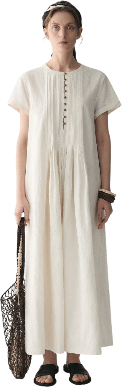 Insis Dressed