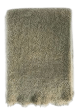 Mantas Ezcaray Mohair Solid Throw