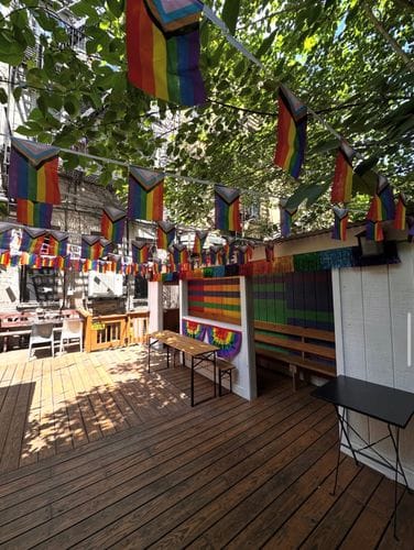 Ginger's Bar