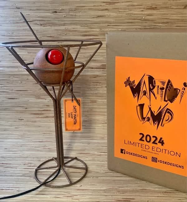 Martini olive lamp "dirty martini" (2024 David Krys)