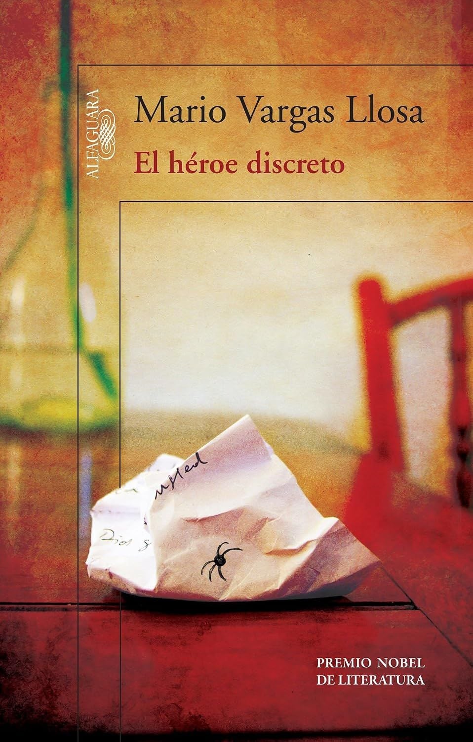 El héroe discreto