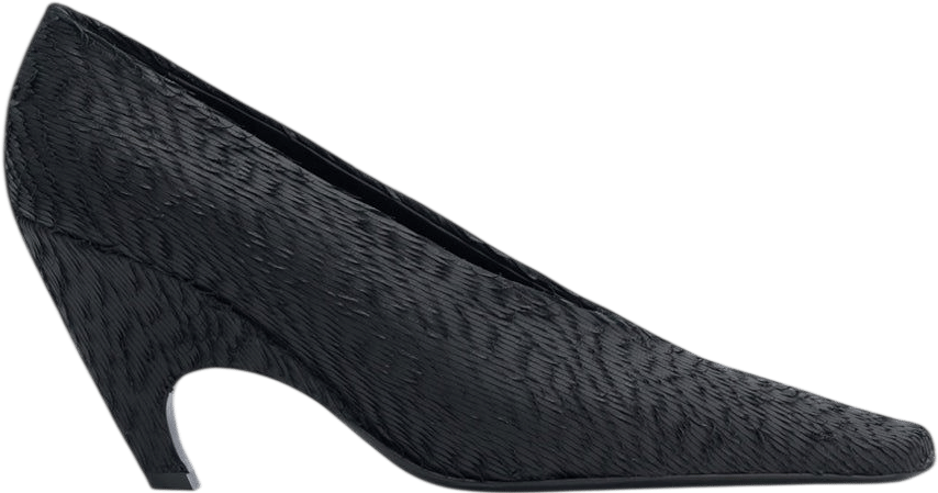 Camilla and Marc Wave Textured Pump in Black