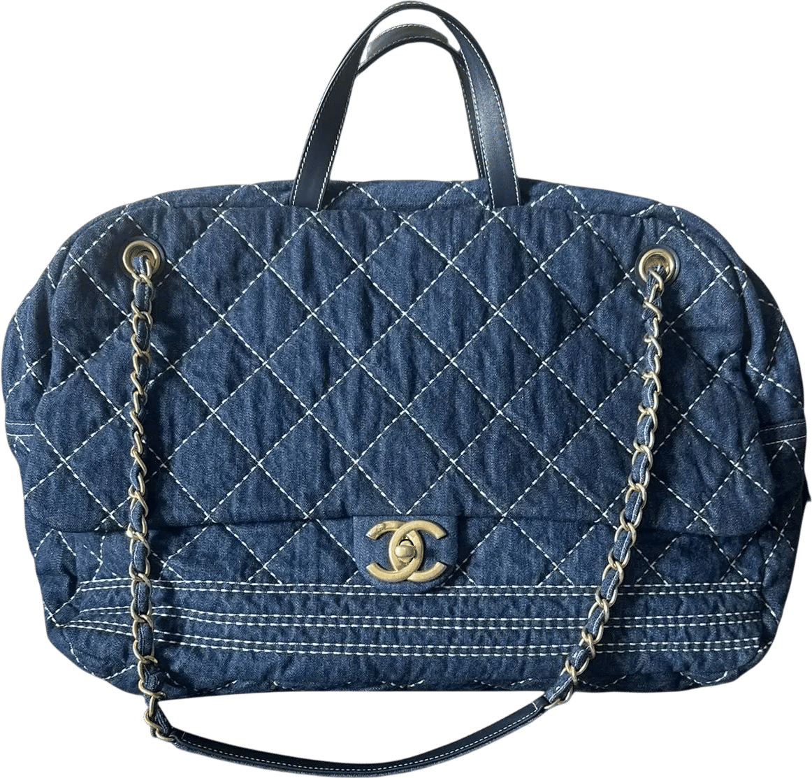 Chanel Timeless/Classique crossbody bag