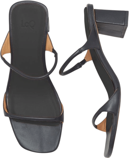 Gael in Black | LOQ.US