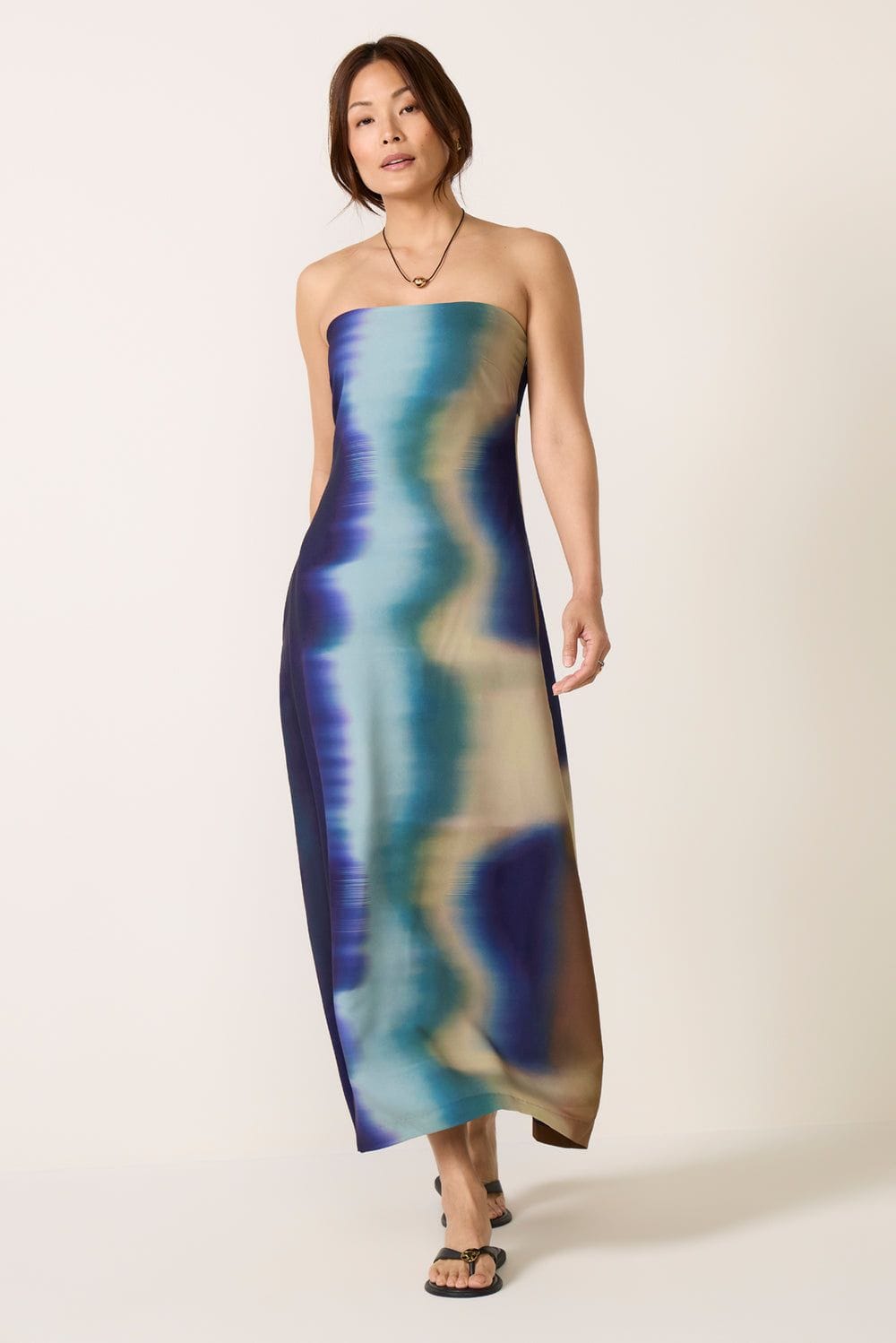 Evereve Strapless Maxi Dress