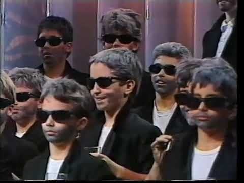 French Kids Paying Tribute to Serge Gainsbourg