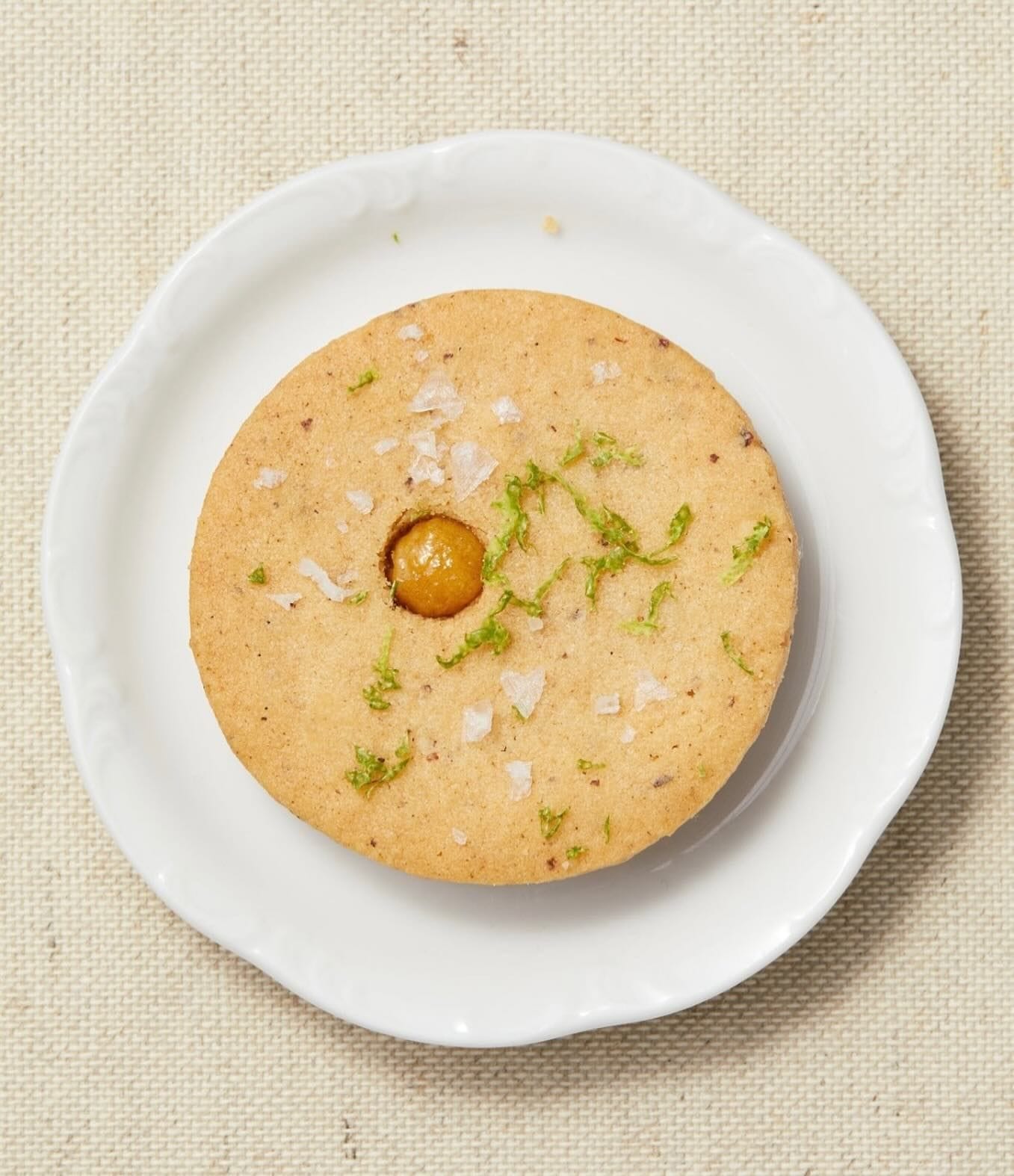 Pineapple Linzer Cookies