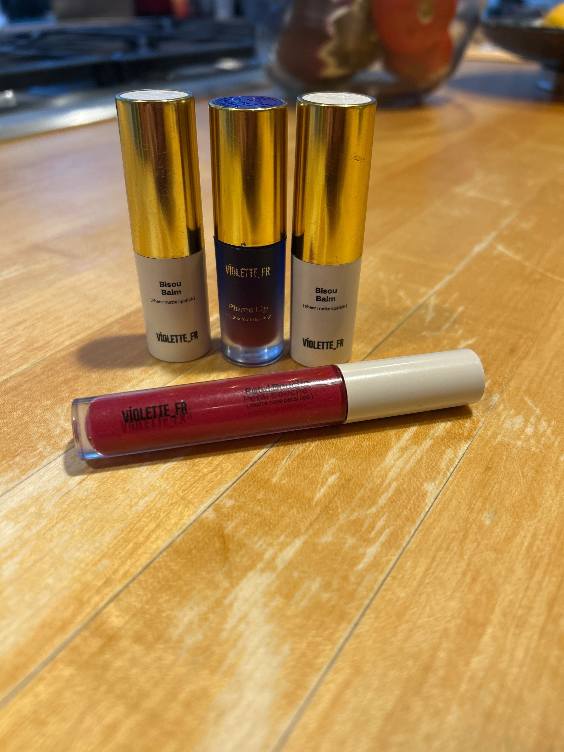 Violette lipstick
