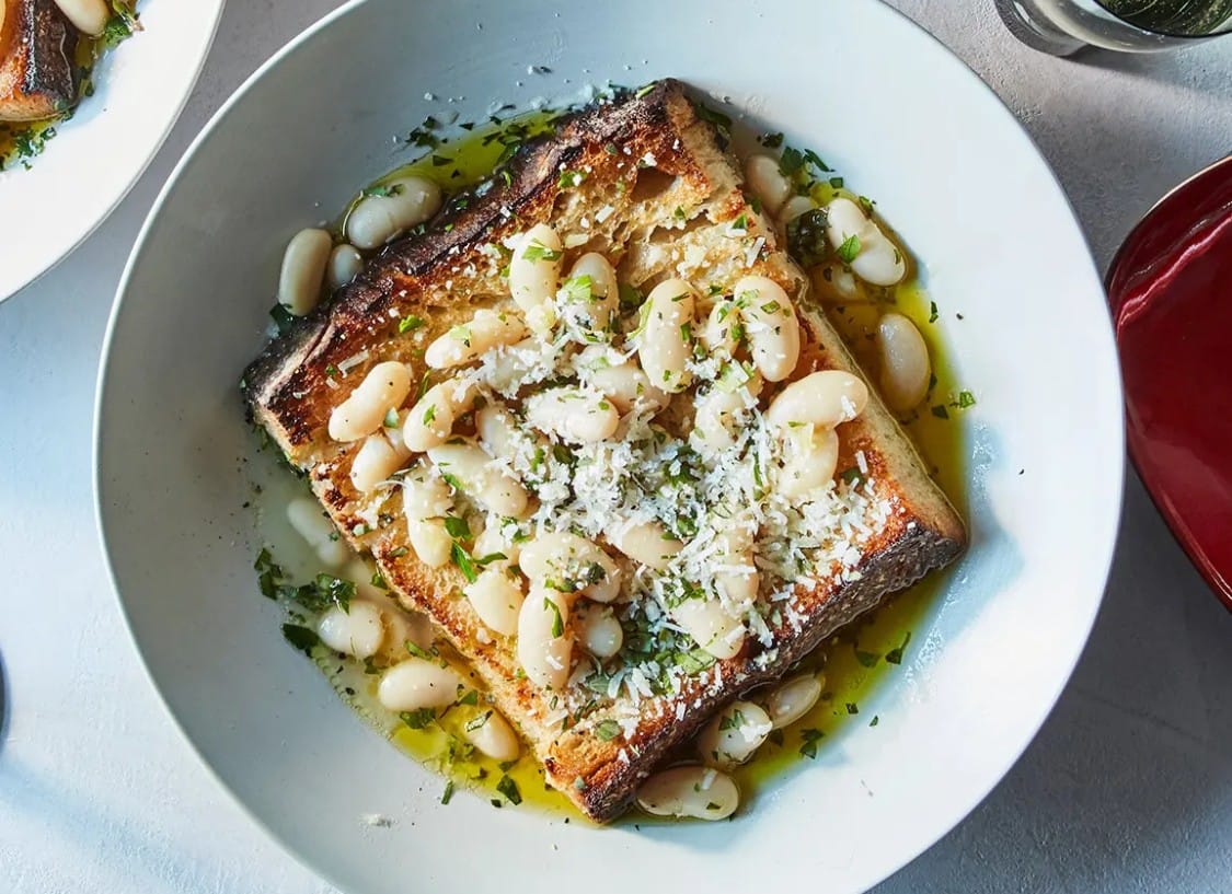 Garlic beans on toast