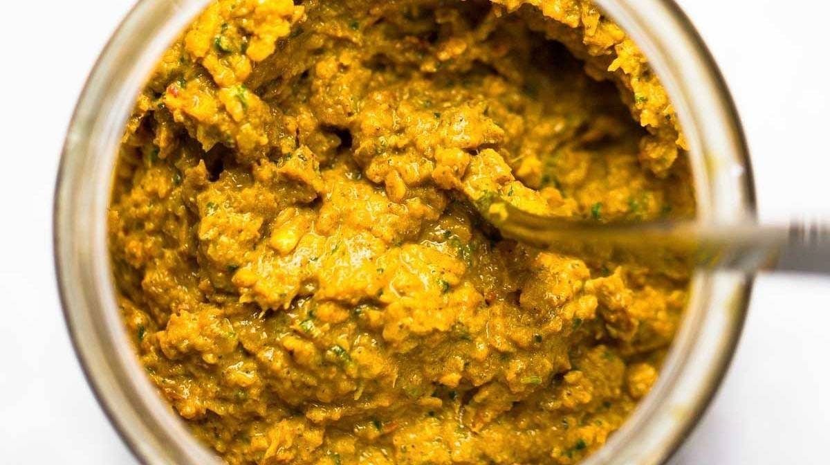 Easy Thai Yellow Curry Paste Recipe