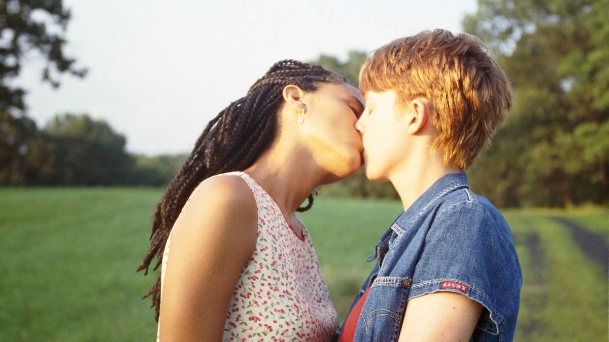 The Incredibly True Adventure of Two Girls in Love (1995)