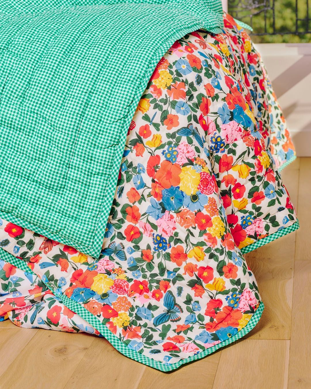 Suzette Flower Reversible Quilted Throw