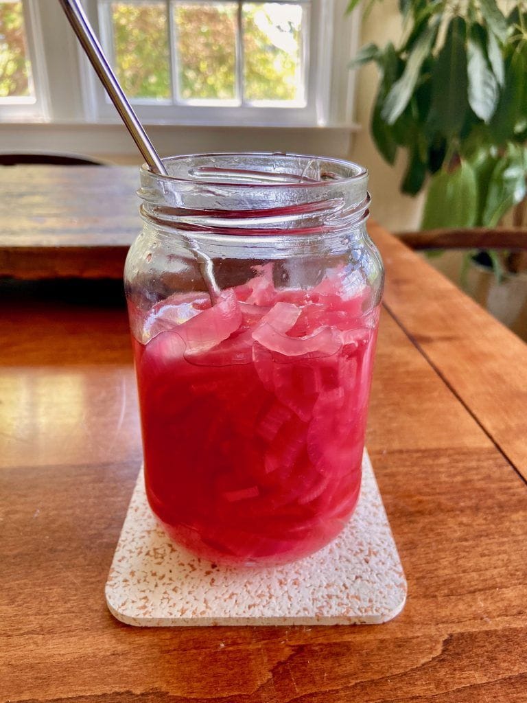 Quick-pickled red onions