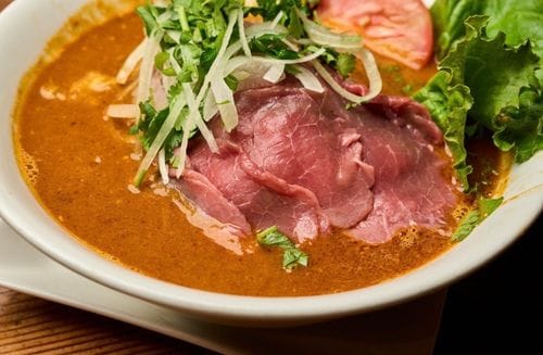 ordering an extra side of broth from meekong bar