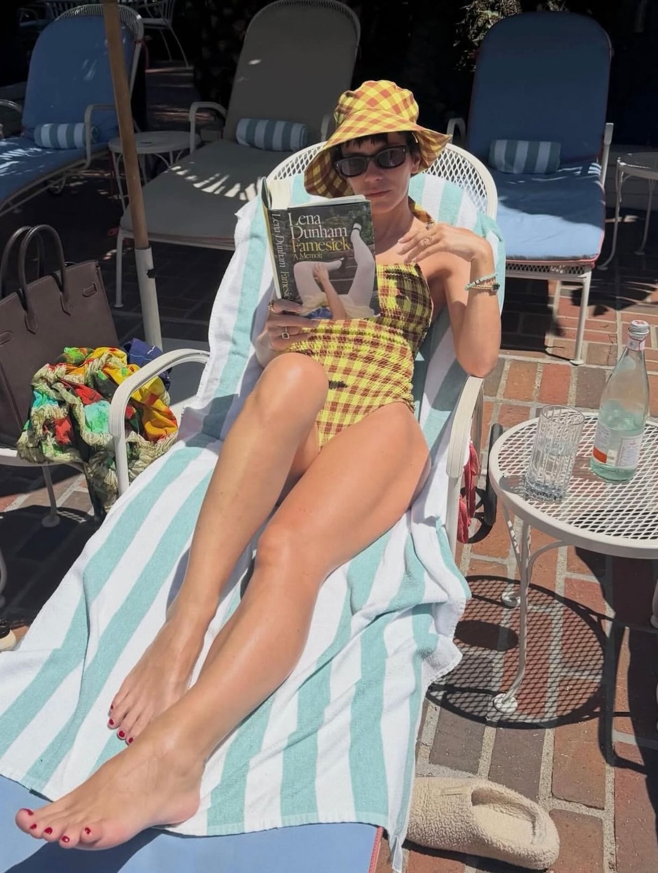 Lily Allen reading Famesick by Lena Dunham