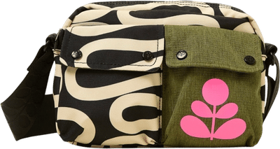 Camera Bag in Noodle Black