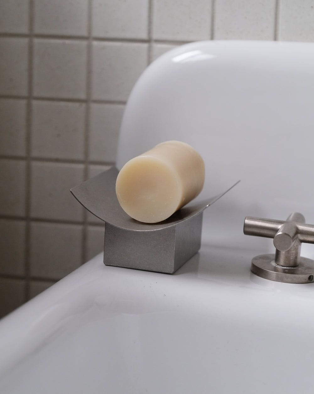 Crescent Soap Dish