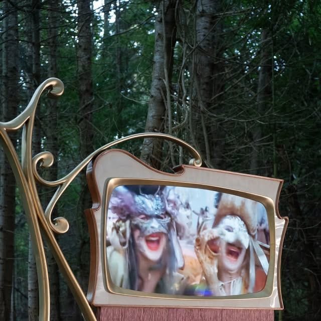 Ricky Saetta: Kotas heirloom art nouveau TeeVee