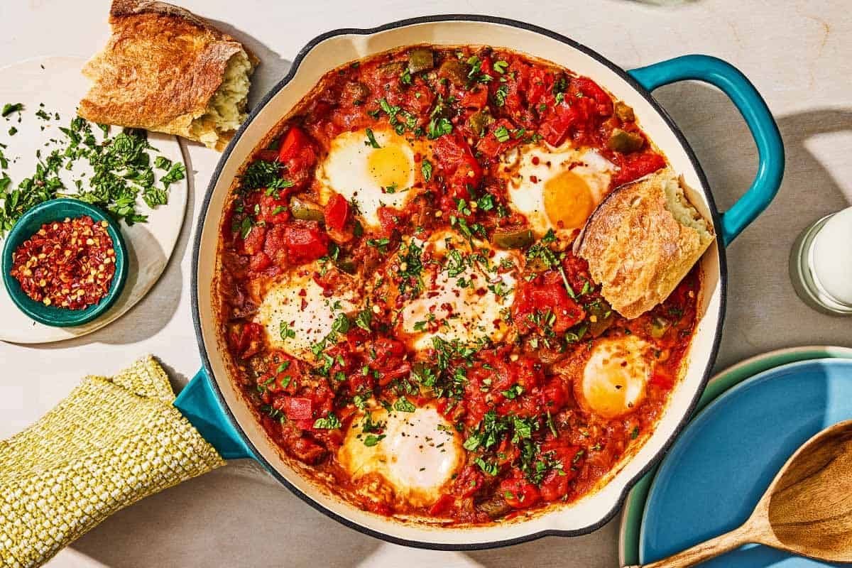 Shakshuka + crusty bread