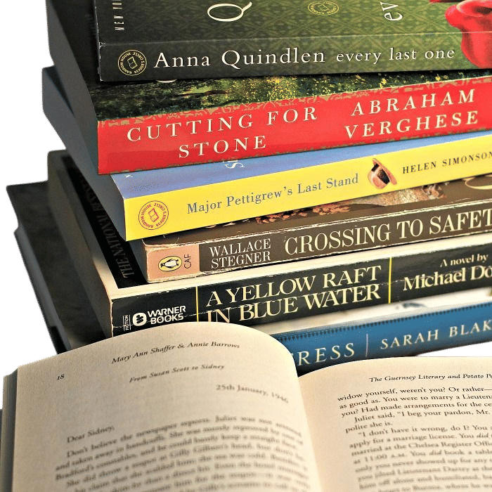 Scheduling monthly bookclub with friends!