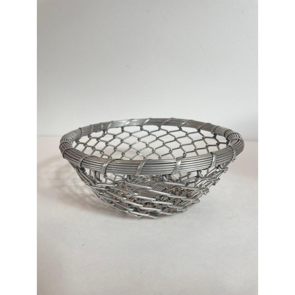 Vintage Silver Chunky Metal Wire Mesh Woven Basket Round Decorative Bowl 8 Inch - Etsy