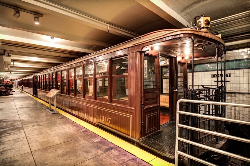 Transit Museum!!