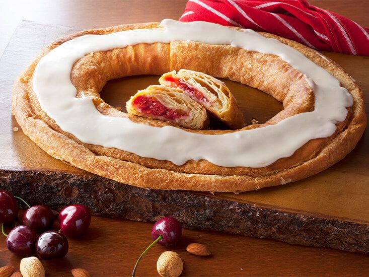 Cherry Almond Kringle