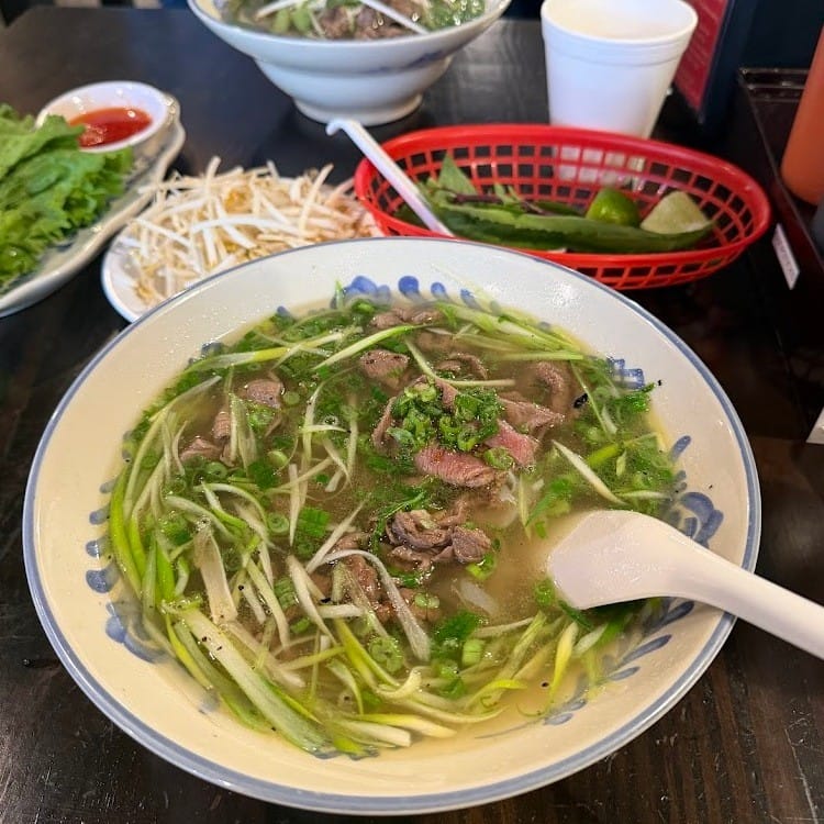 PHO XÓM (Carollton)
