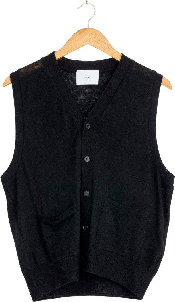 1482 Vest in Black