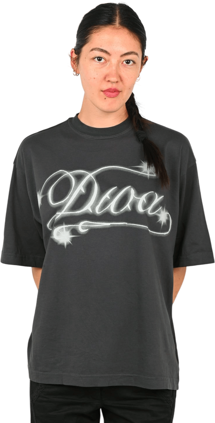 SLAMROSS1000 'Diva' Tee in Vintage Black