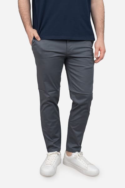 Lightweight Stretch Chino