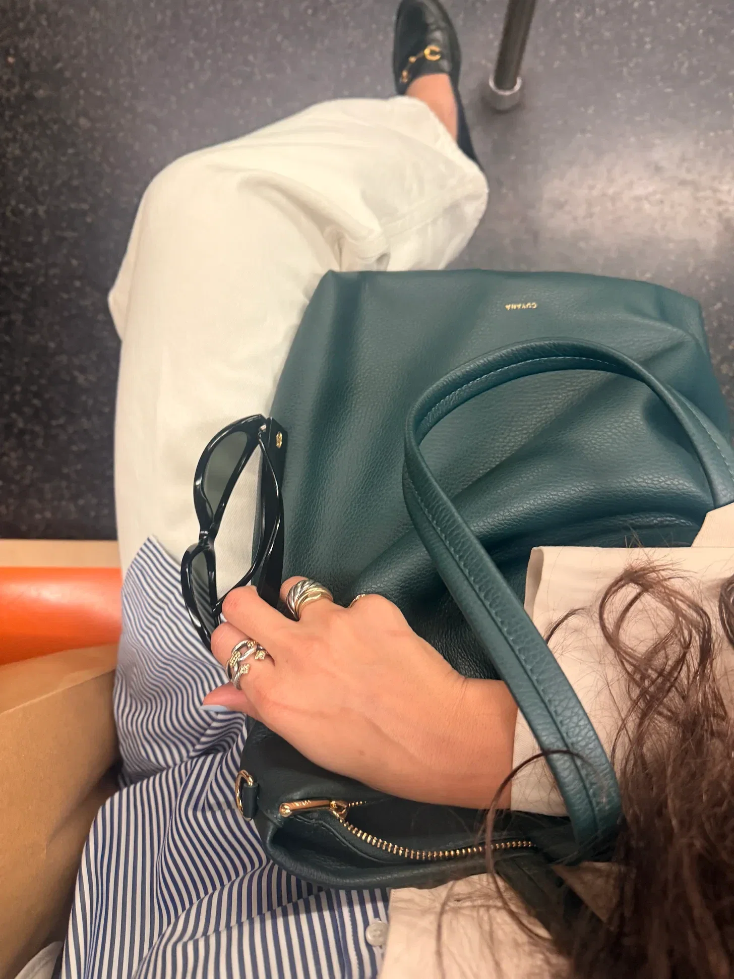 Cuyana Tall Easy Zipper Tote