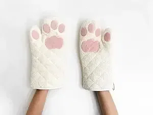 Cricket & Junebug Cat Paws Oven Mitts - White and Pink