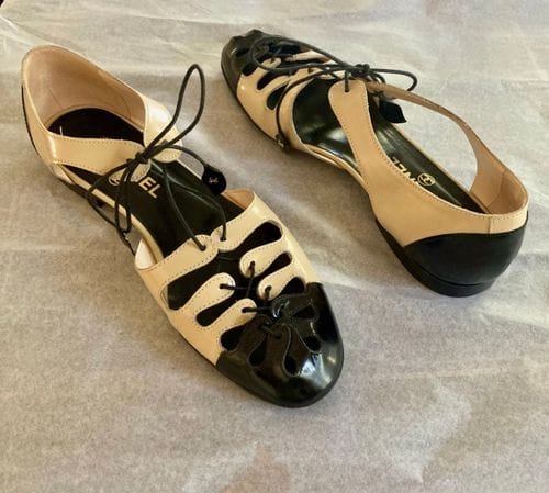 These Chanel Flats