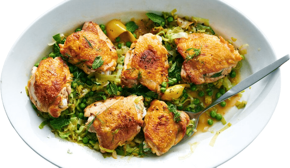 Crispy Chicken Thighs With Melty Leeks and Peas Recipe