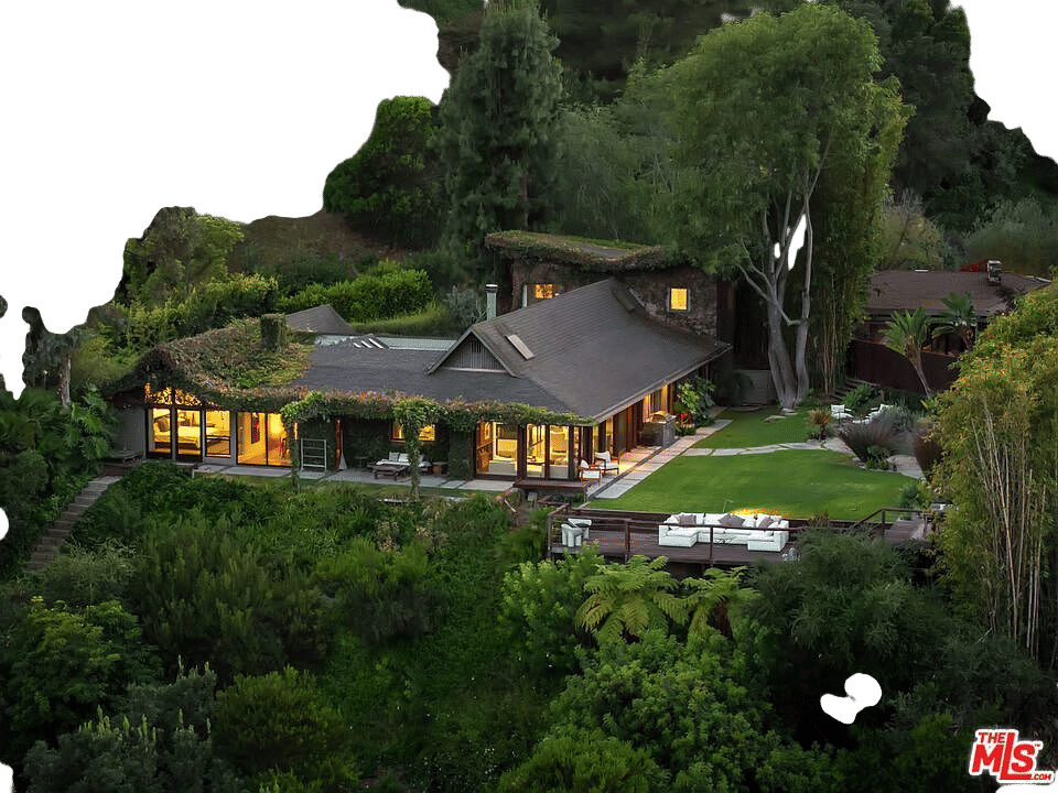 2220 Banyan Drive