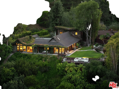 2220 Banyan Dr, Los Angeles