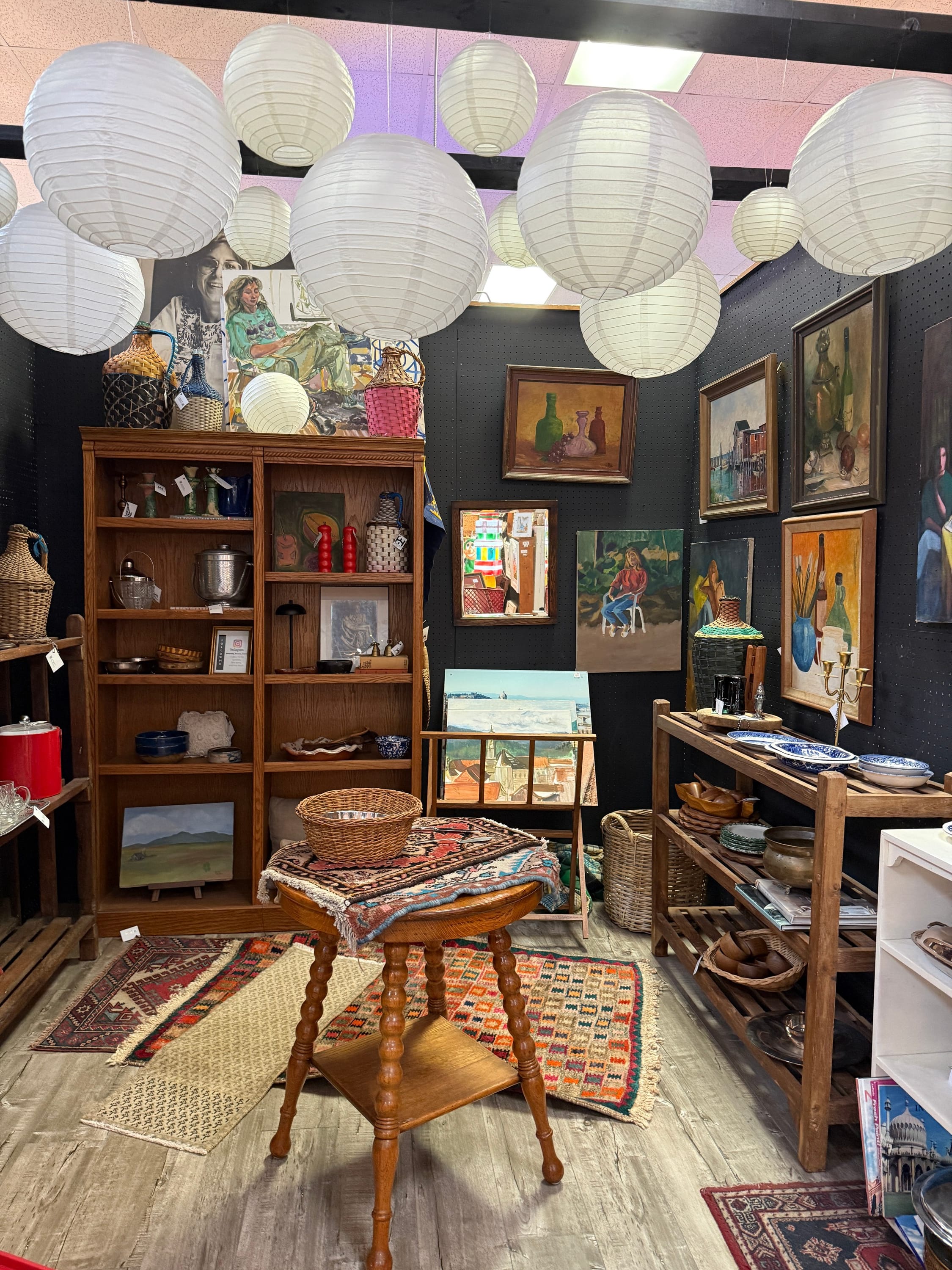 Antique Gallery Round Rock