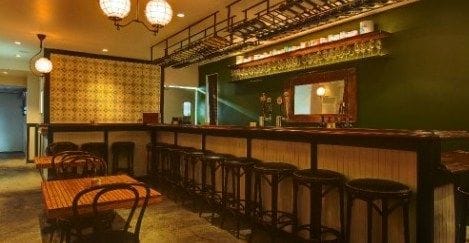 L&E Oyster Bar
