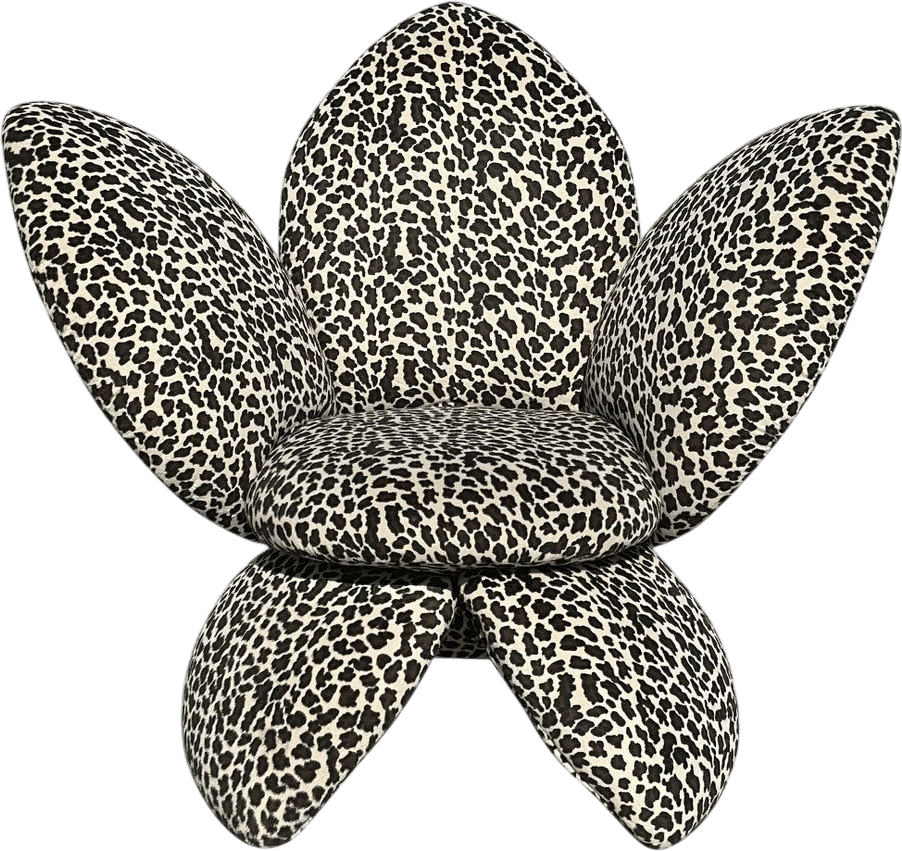 Lepard Getsuen 'Lily' Chair (Masanori Umeda)