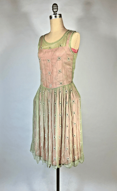 1920s Beaded Robe de Style